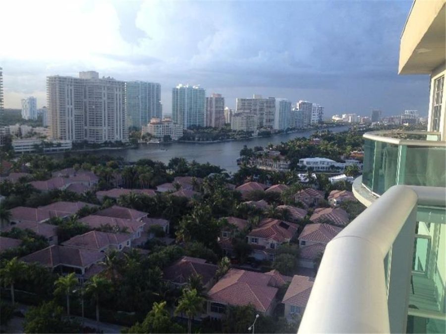 19370 Collins Ave Sunny Isles